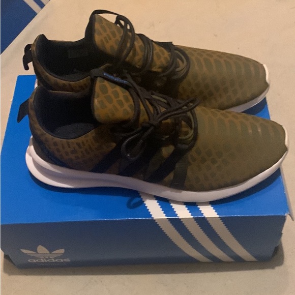 SL Loop - Picture 2 of 2